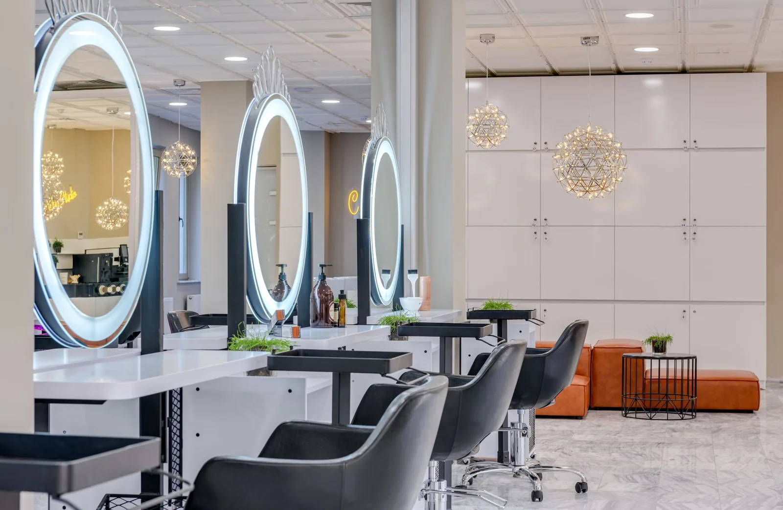 Modern salon suite interior with styling chair and mirror, ideal for stylists launching a business plan