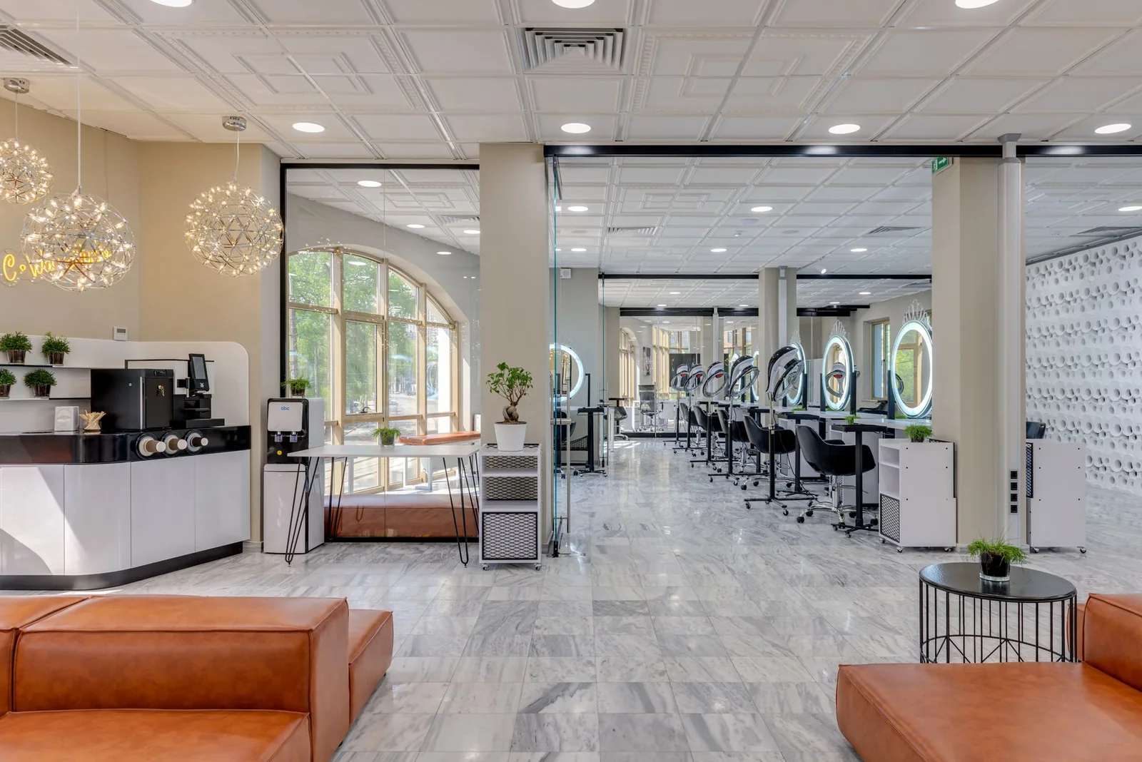 Modern hair salon interior representing best beauty salon software in Mexico 2026
